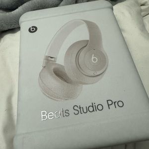 Beats Studio Pros